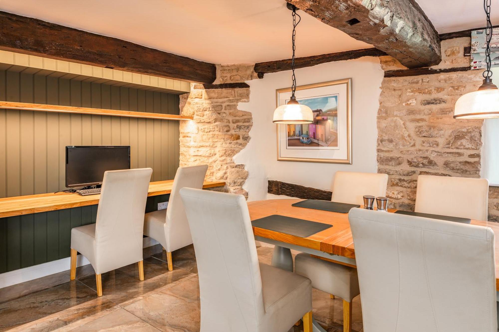 Spacious, Luxury Town Centre Granary Conversion Stamford Exterior foto